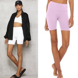 ALO Yoga Women's Bike Shorts - Lavender
